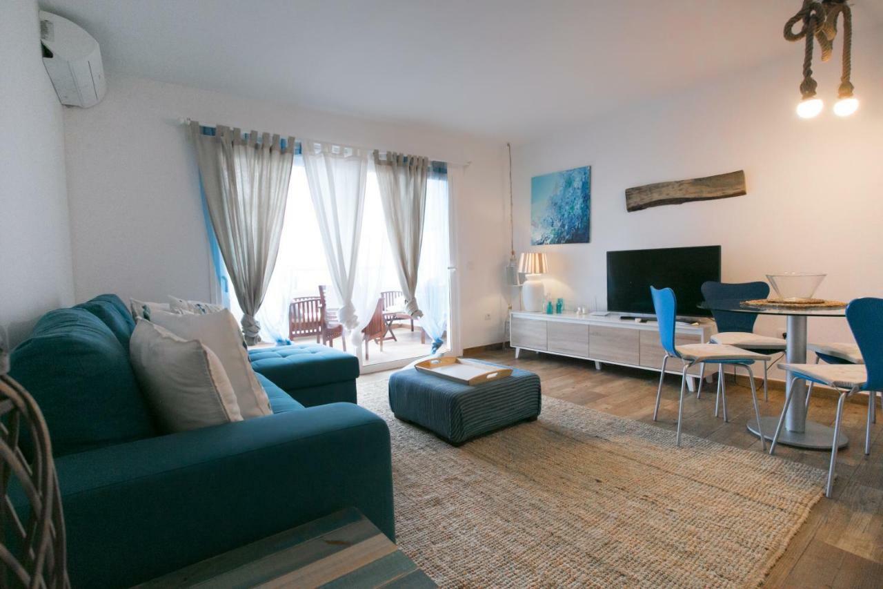 Chromotheraphy Cerca Del Mar Apartment กอสตา เตกีสเซ ภายนอก รูปภาพ